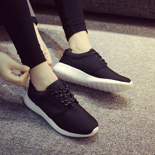 Breathable sports shoes, universal casual footwear for leisure, Korean style, soft sole