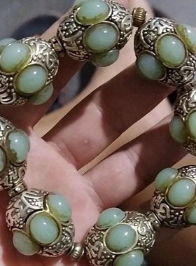 早期收来的一串藏银包玉手串玉质通透油性饱满古玩首饰复古民族风