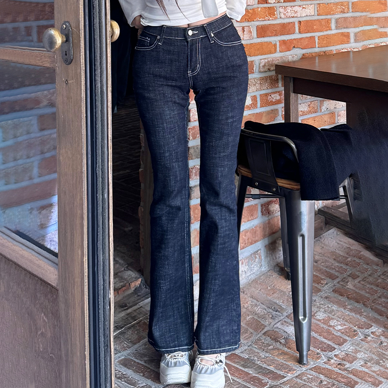 韩国复古高腰加绒微喇叭牛仔裤