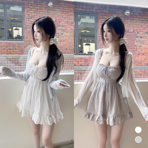 韩国少女风抽绳收腰吊带连衣裙