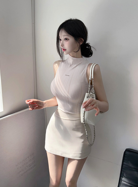 Soonne韩国简约半高领修身罗纹挂脖背心女打底衫上衣SOONNE26SS10