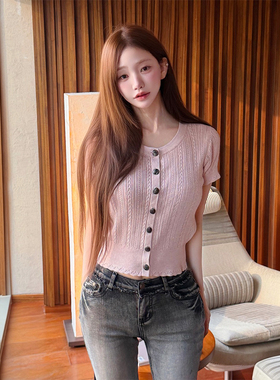 kindame韩国纽扣粗花呢针织开衫女短袖修身收腰上衣针织TS26S4272