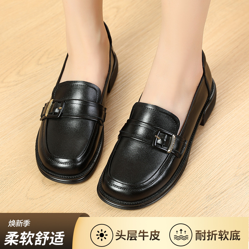 宽胖脚大码女鞋41到43秋季新款真皮鞋妈妈鞋乐福鞋单鞋宽头42加宽