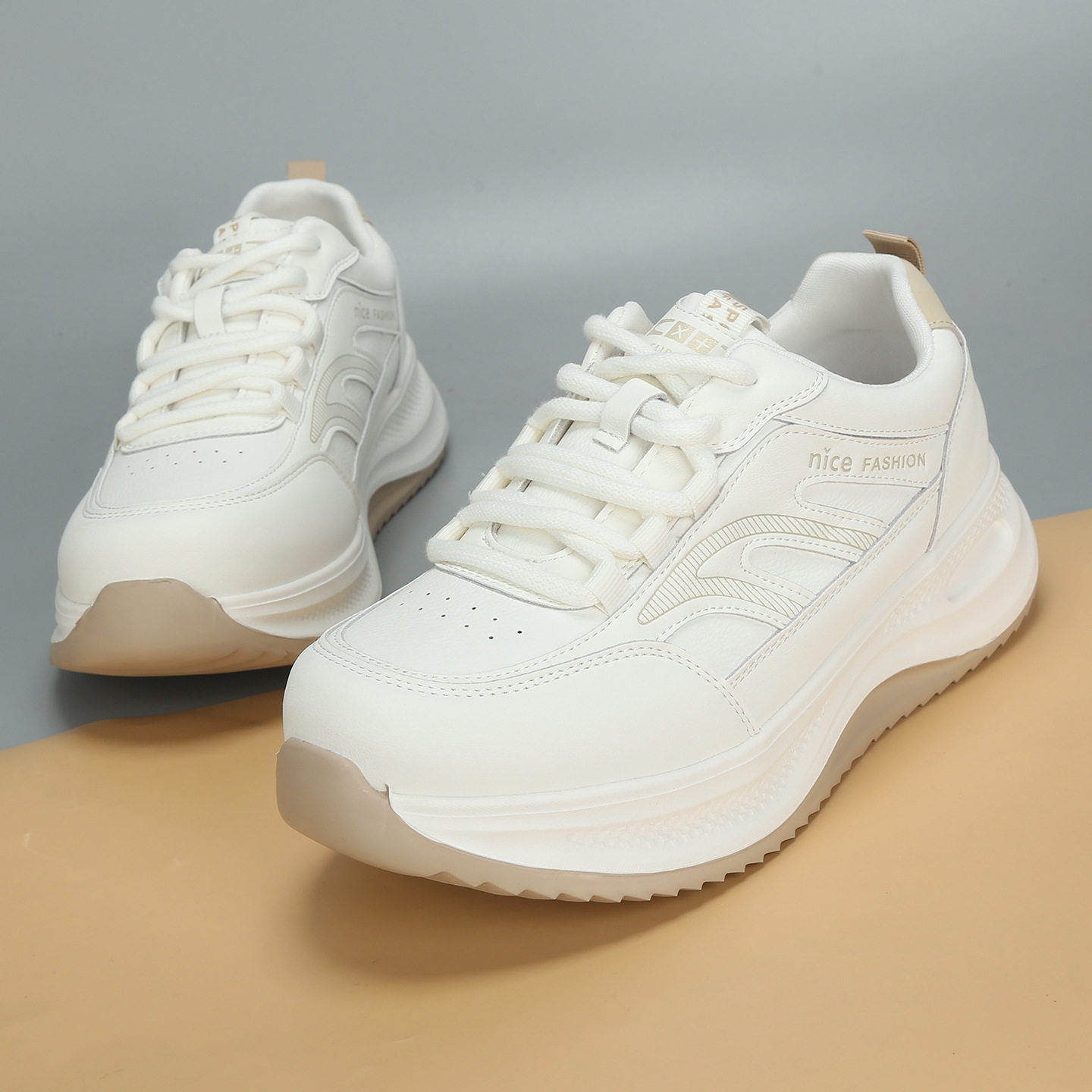 2026春季新款爱足雅大码女鞋41到43加肥厚底运动休闲阿甘鞋单鞋42,女鞋,时尚休闲鞋,淘宝优惠券,粉丝福利购,淘宝优惠卷