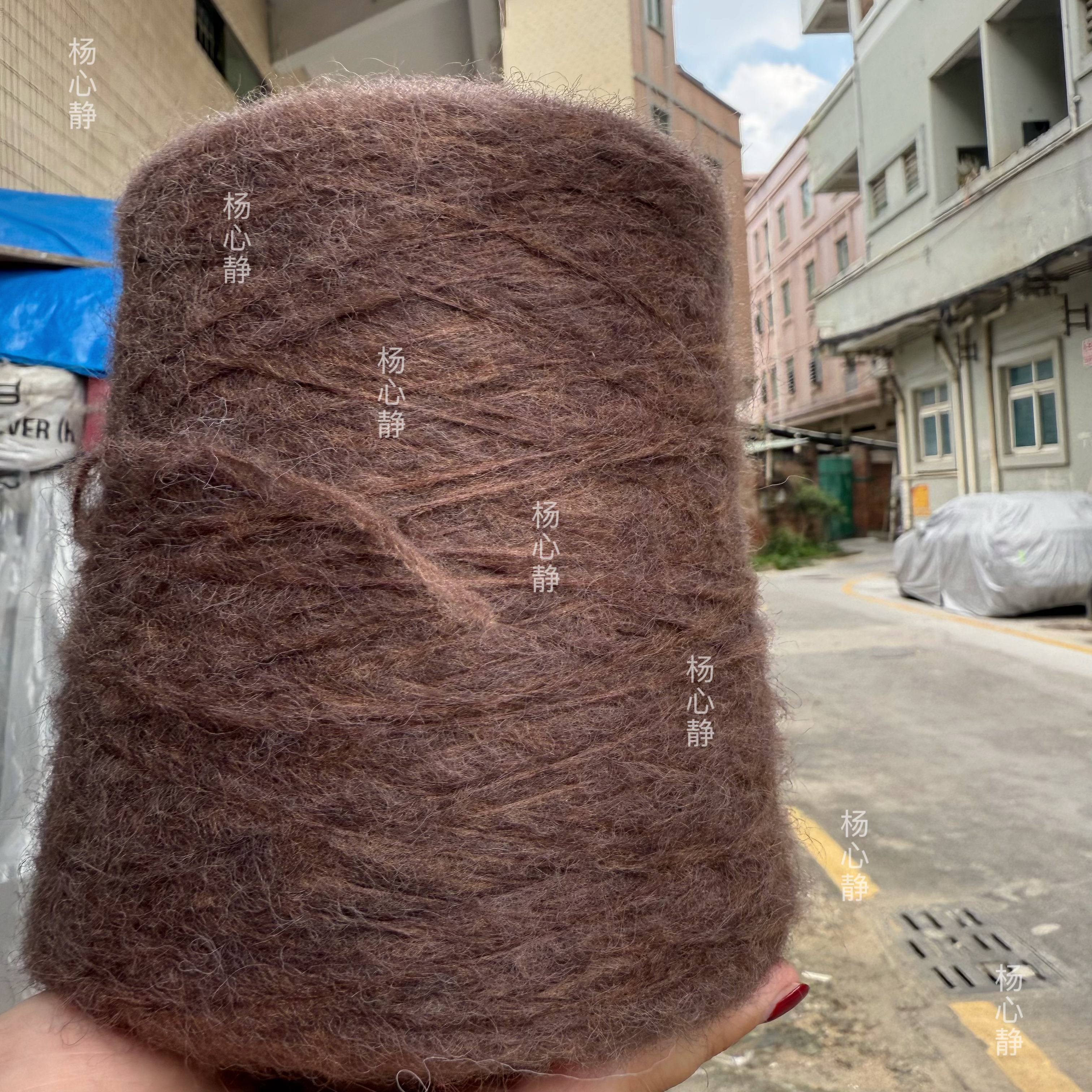 标价500克价格 咖啡色20%羊毛空心马海毛柔软围巾毛衣编织线包邮