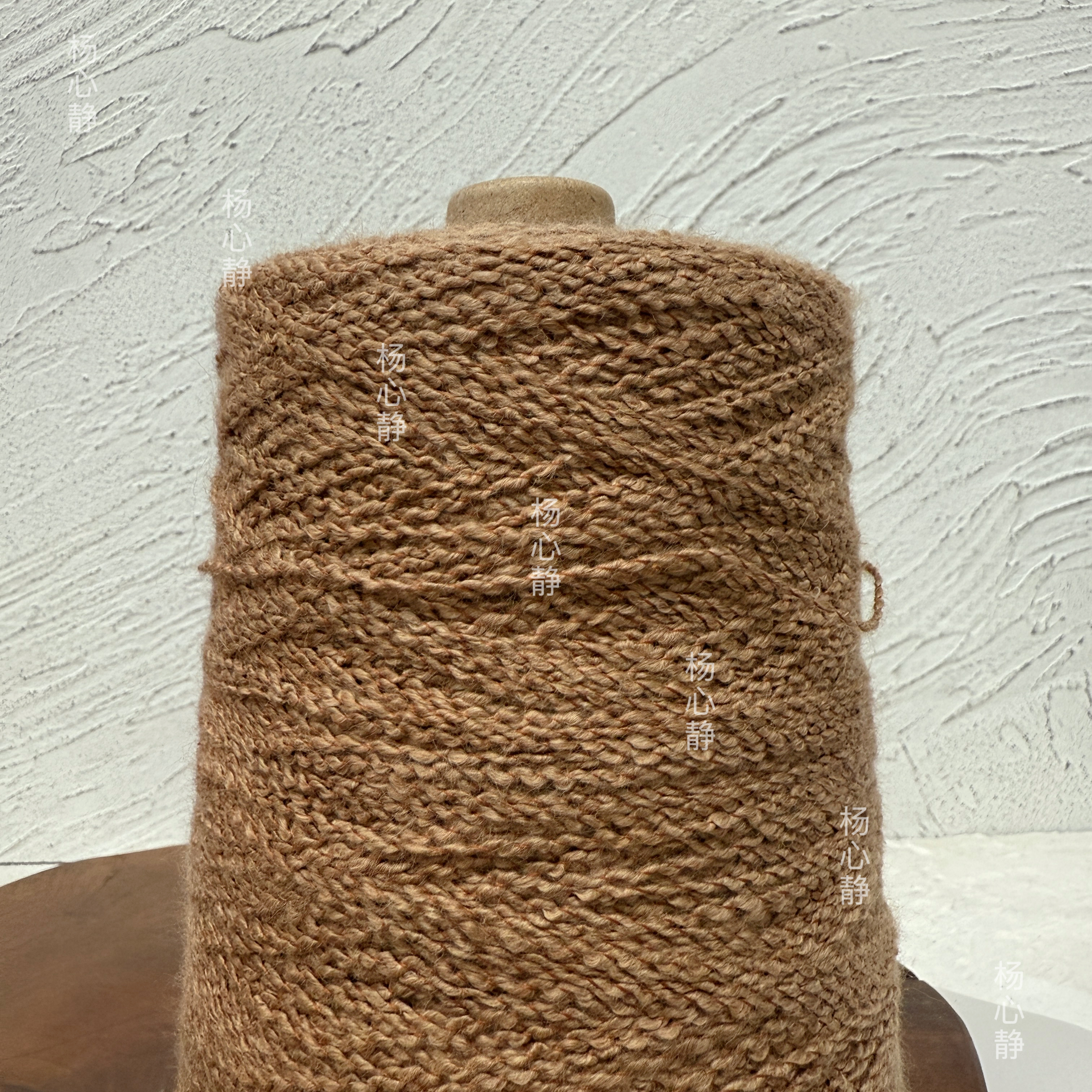 标价500克价格 浅咖色波浪绵羊毛中粗线柔软围巾毛衣手工编织线