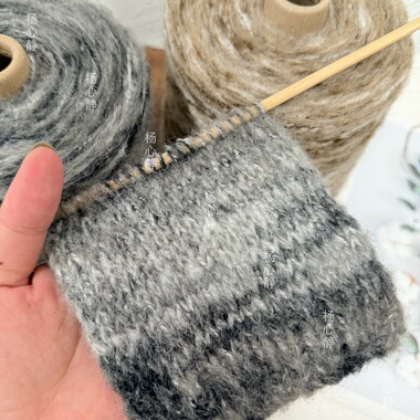 标价500克价格 灰色长段染不规则渐变色马海毛柔软围巾毛衣编织线