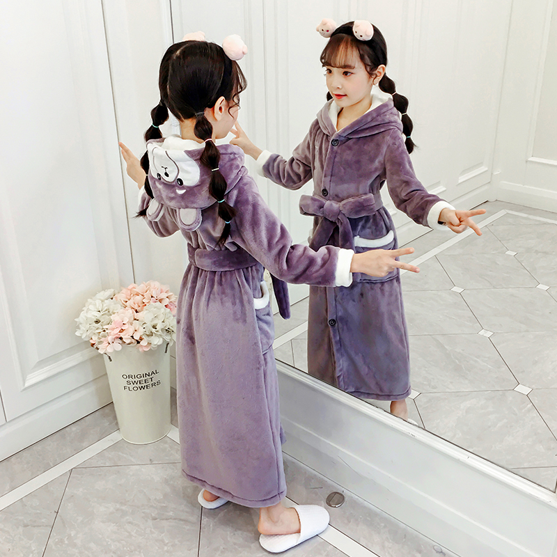 珊瑚绒秋冬季加长款女孩连帽睡袍
