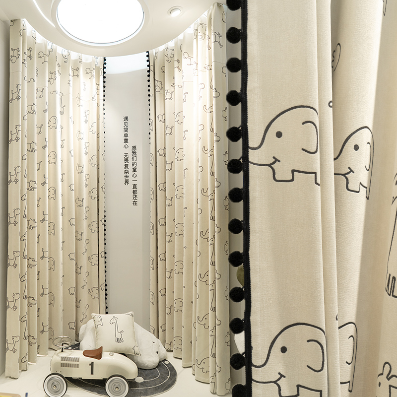 高档儿童房可爱卡通动物现代简约雪尼尔男孩女孩卧室奶油遮光窗帘