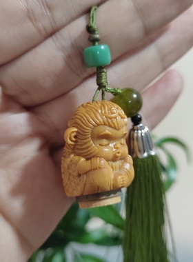 嘟嘴猴香囊流苏手机链