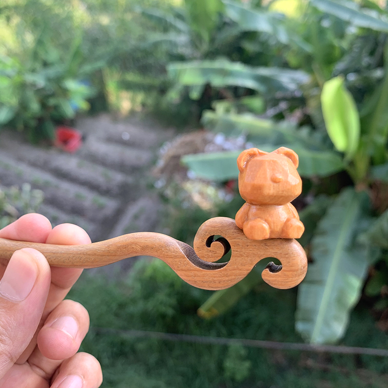 复古风发簪绿檀木雕可爱小熊呆萌