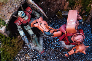 √镜花水月万代mg破镜高达元祖扎古场景鱼缸巴巴托斯战损旧化吉姆