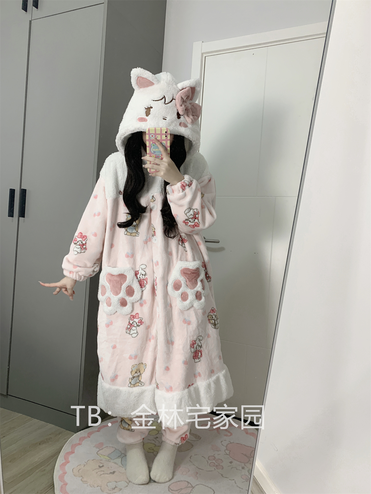 家居服女款法兰绒可爱mikko睡袍