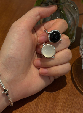 甄媛银饰黑白玛瑙蛋面纯银戒指女