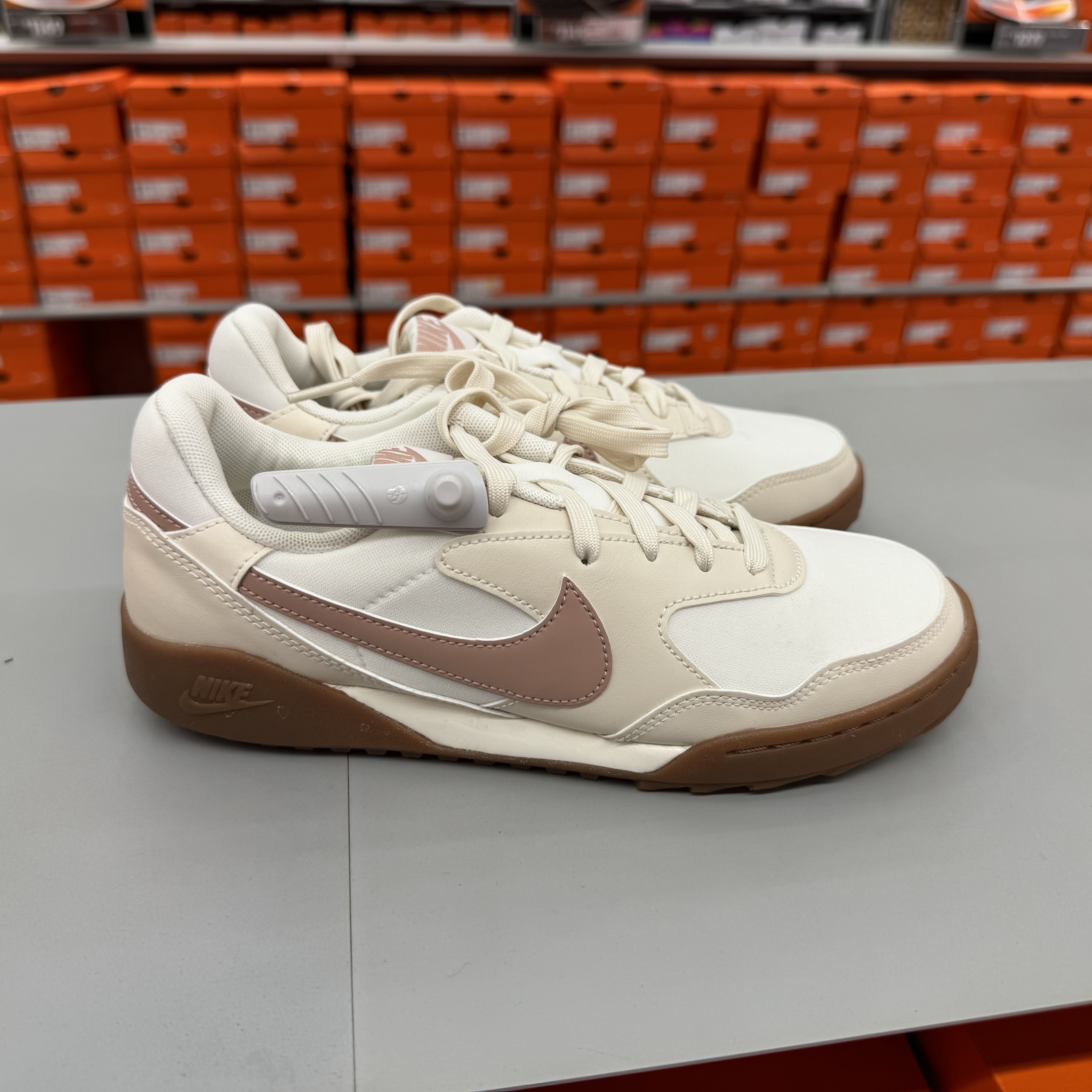 犇犇运动Nike/TERRA MANTA GS大童牛津底休闲训练鞋HV9702-101