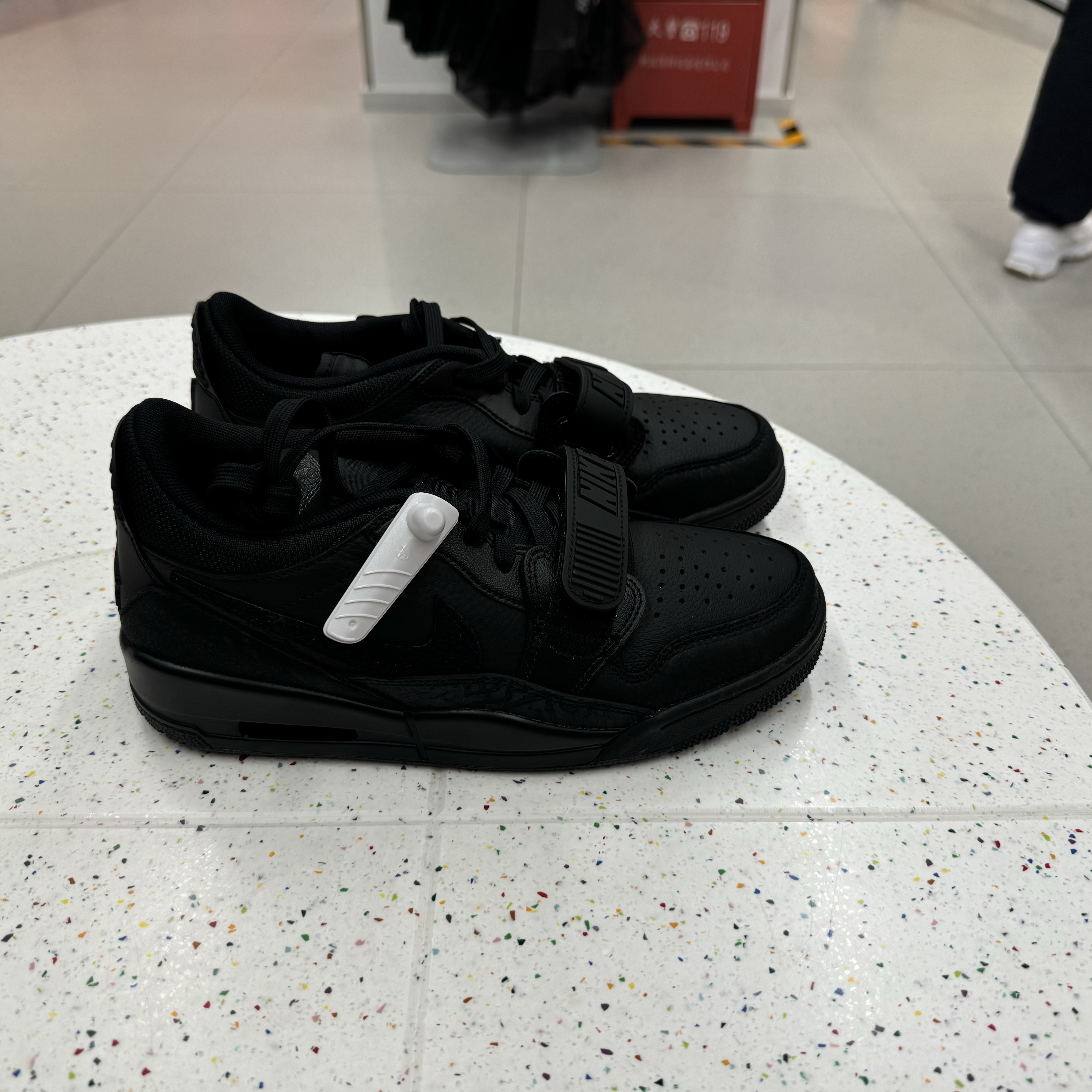 犇犇运动Nike/AJ312 男子训练舒适耐磨休闲篮球鞋 IQ9784-001