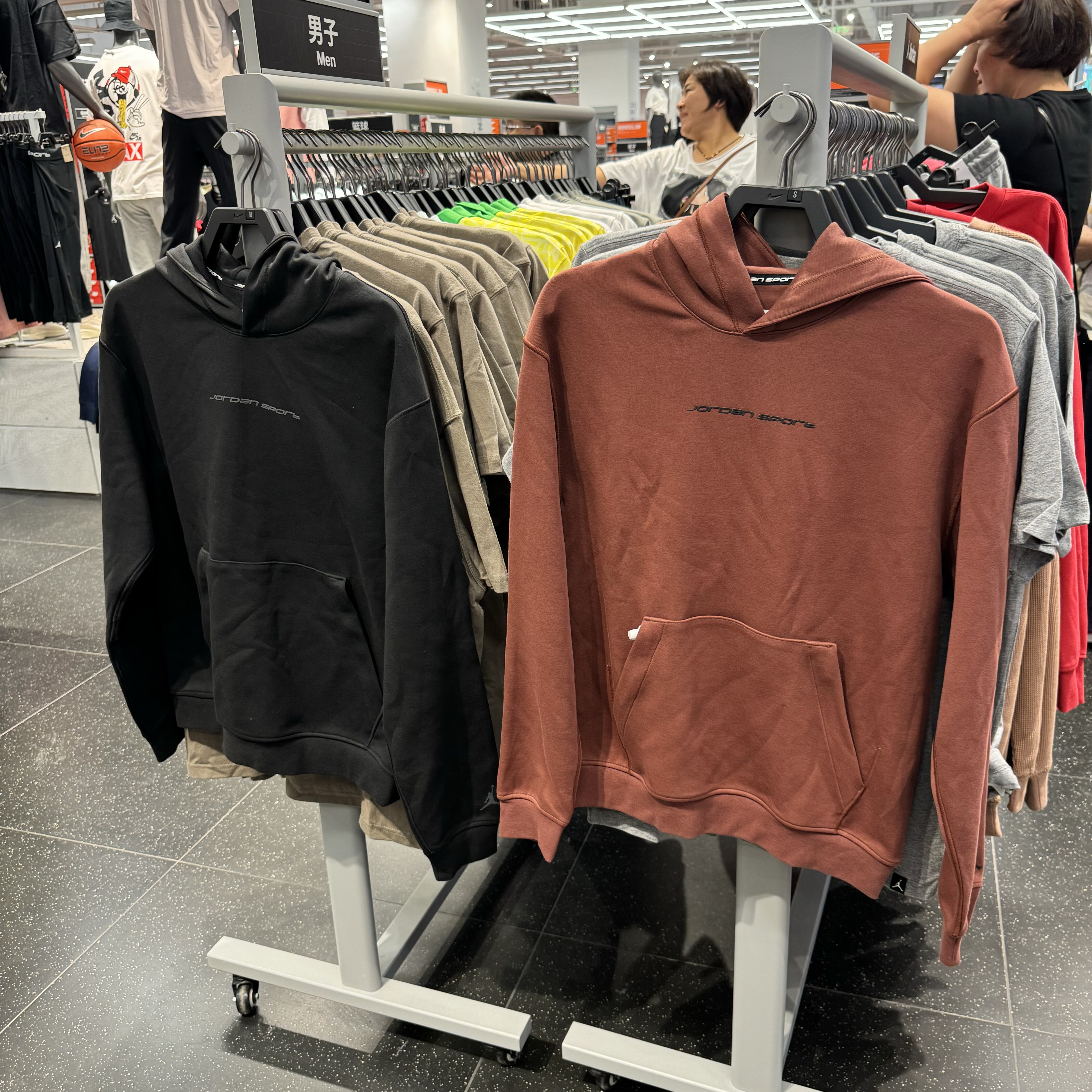 犇犇运动Nike/ 男子不加绒保暖针织休闲套头卫衣HF0281-010-231