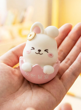 可爱兔子不倒翁情绪稳定小摆件办公室桌面工位解压装饰品女生礼物