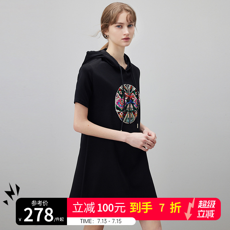 dfvc黑色国风刺绣卫衣裙女2025新款春季连帽直筒休闲小个子连衣裙