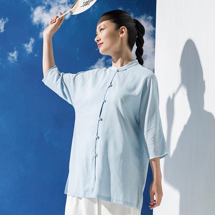 妙演心空 女装T恤原创单排多扣直筒纯色立领七分袖中长款衬衫166S