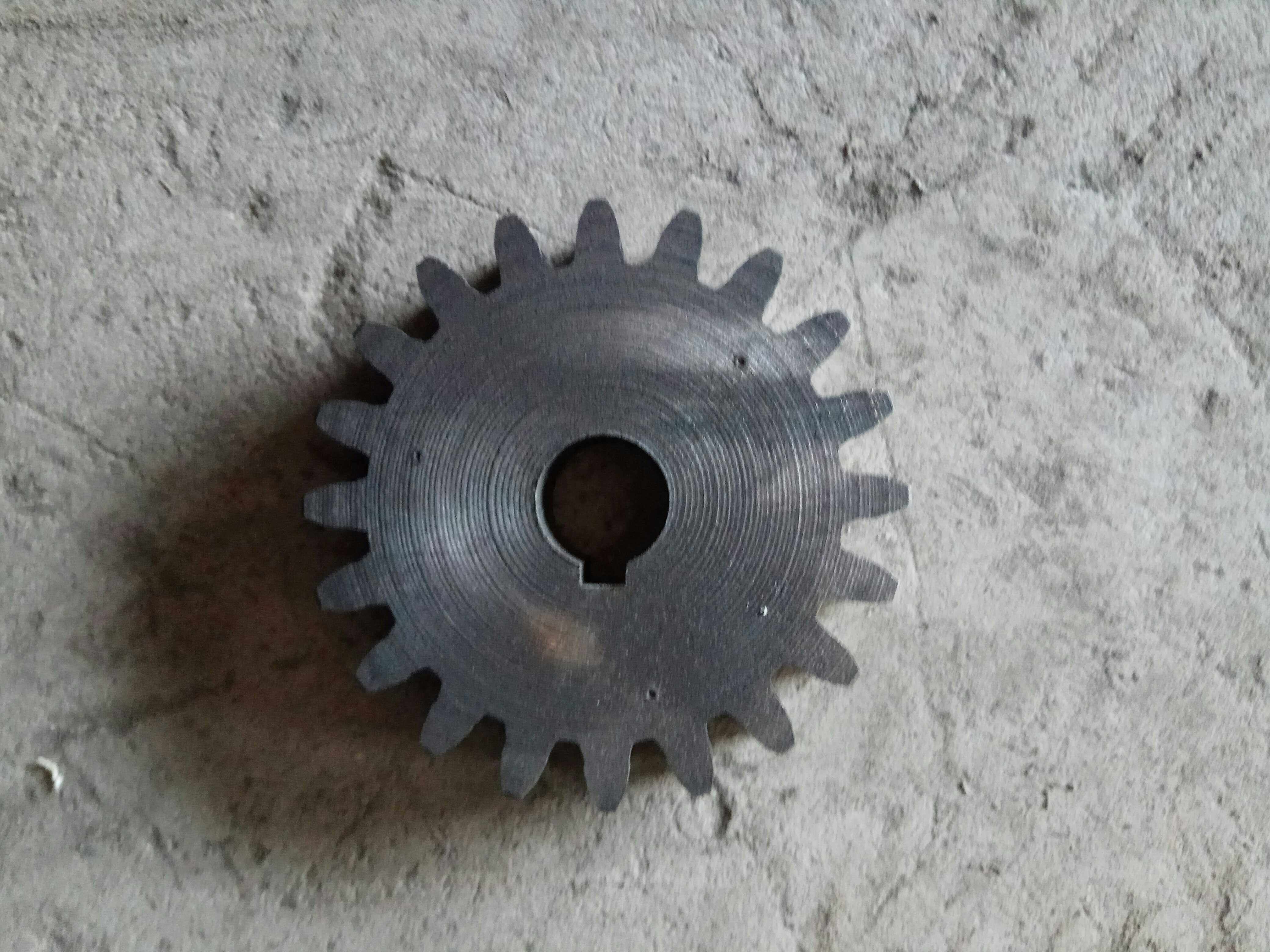 大小型压面机二十齿齿面中条机zol面滚对齿动压面机齿轮轮配件大