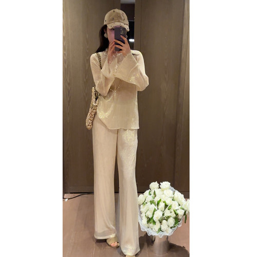 2N.COU妮蔻26夏新款高级感百搭薄款微透喇叭袖上衣慵懒风蕾丝拼接