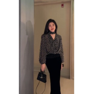 N.COU妮蔻24冬新款气质V领优雅法式波点飘带设计感百搭衬衫上衣