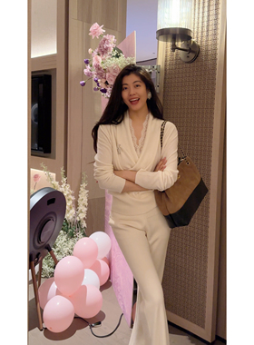 N.COU妮蔻25冬新款时髦设计感小众荡领百搭宽松交叉领针织衫毛衣