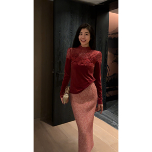 N.COU妮蔻25冬新款 设计感小众洋气精致烫钻刺绣蕾丝丝绒打底衫