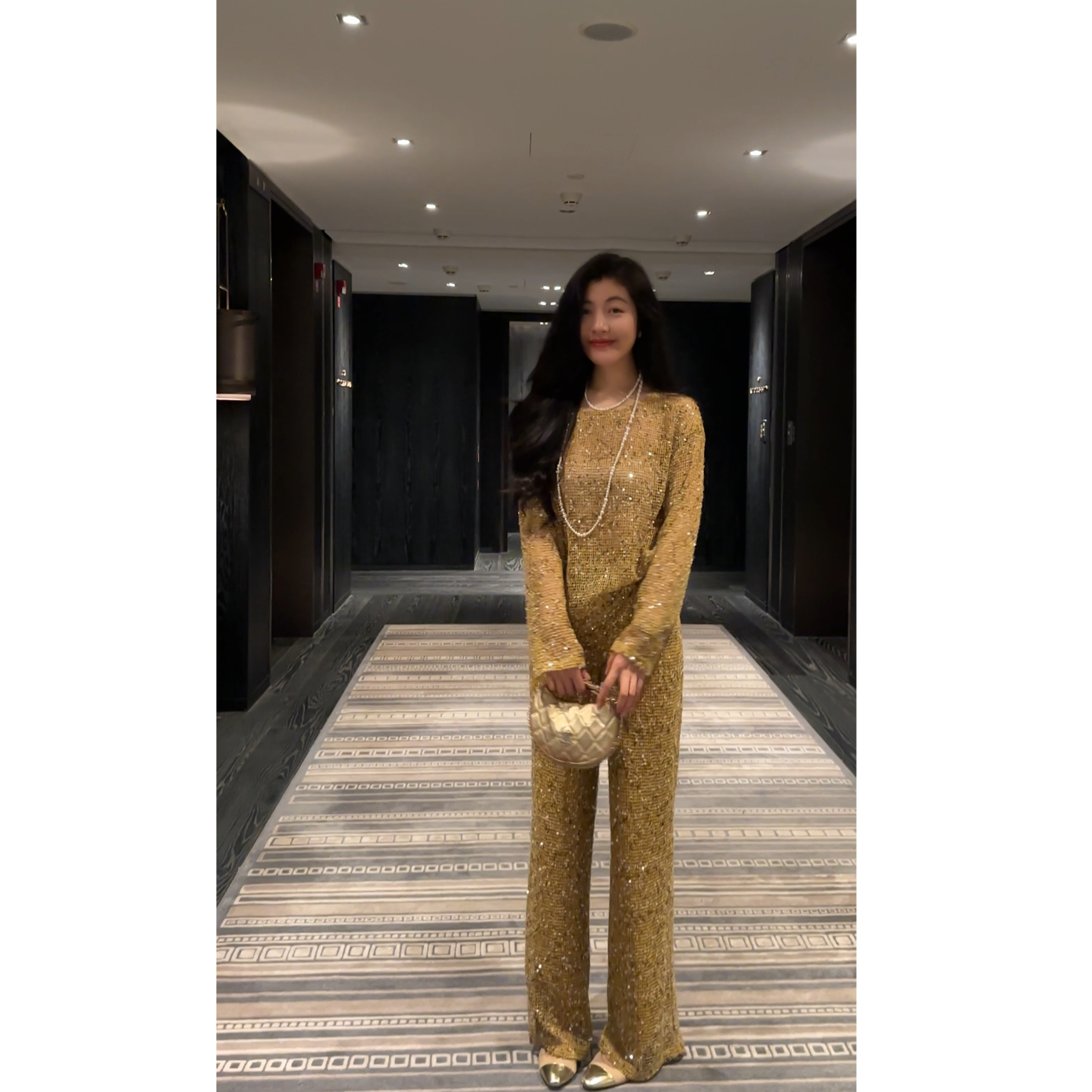 【金金宠粉】N·COU25秋新款流星花园独特设计闪闪亮片针织衫套装