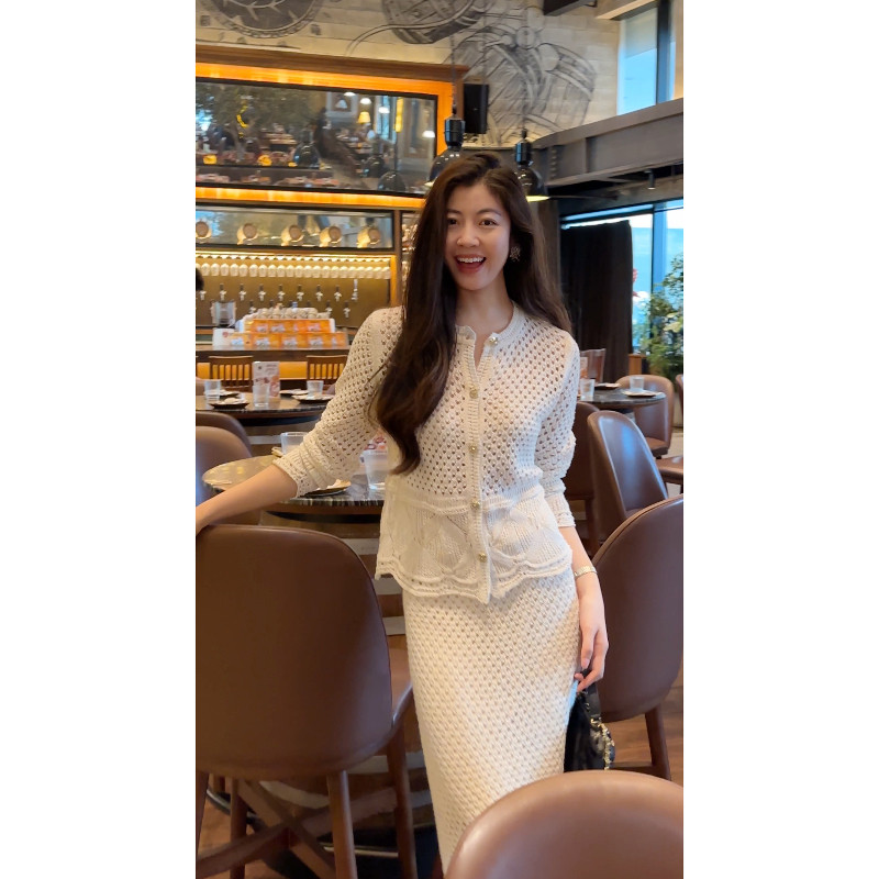 N.COU妮蔻26秋新款亚麻镂空设计感小香圆领短袖针织衫半裙套装