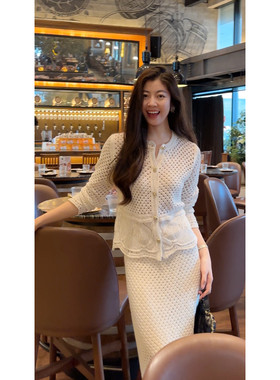 N.COU妮蔻26秋新款亚麻镂空设计感小香圆领短袖针织衫半裙套装