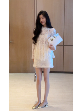 2N.COU妮蔻26春新款设计感小众洋气精致重工镂空蕾丝法式微透衬衫