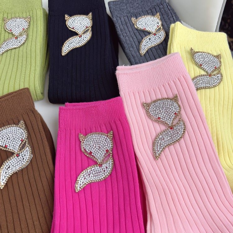 新款小众轻奢狐狸彩色大小水钻烫钻春秋季棉袜女袜短袜舒适透气,女士内衣/男士内衣/家居服,短袜,淘宝优惠券,粉丝福利购,淘宝优惠卷