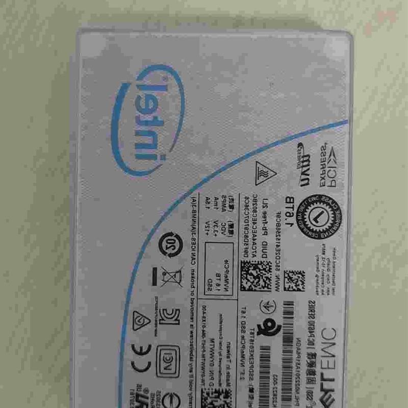 速发英特尔P4610 16T U2 接口企业级固态戴尔版