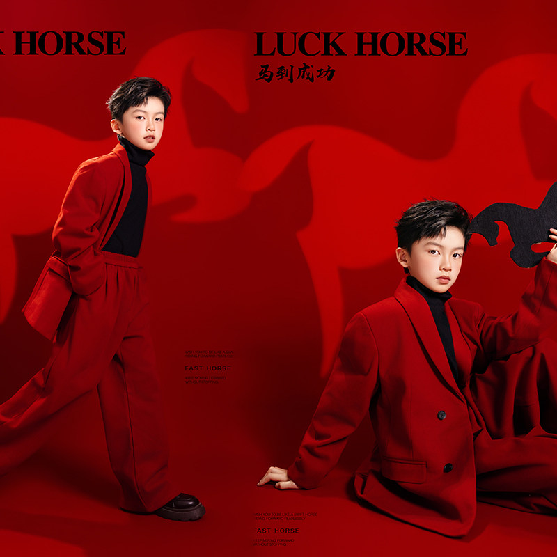 2026马年新款儿童摄影服装红色西装套装男童英伦风修身拍照影楼服