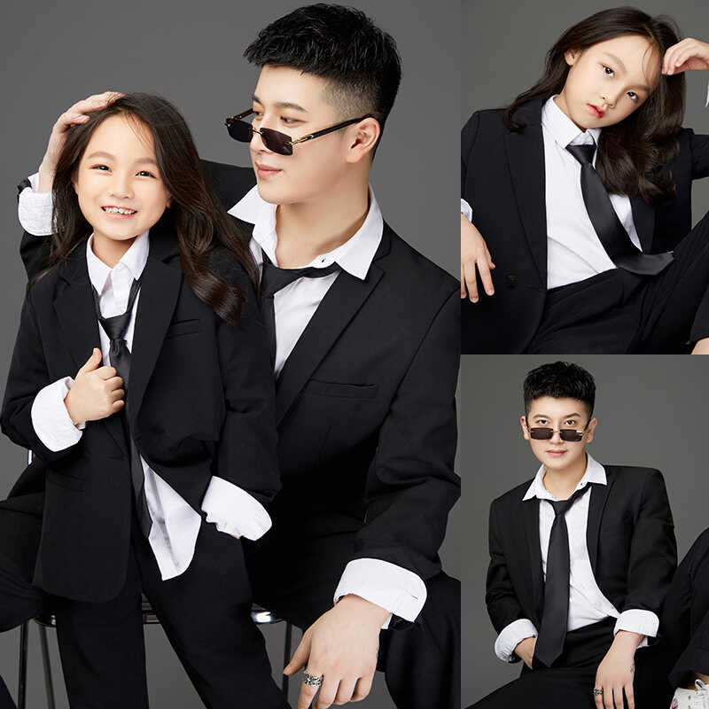 影楼新款婚纱杂志风一家四口