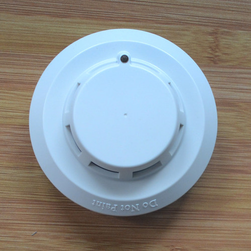 海湾烟感 型光电感烟火灾探测器 JTY-GD-G5T 火灾探测器