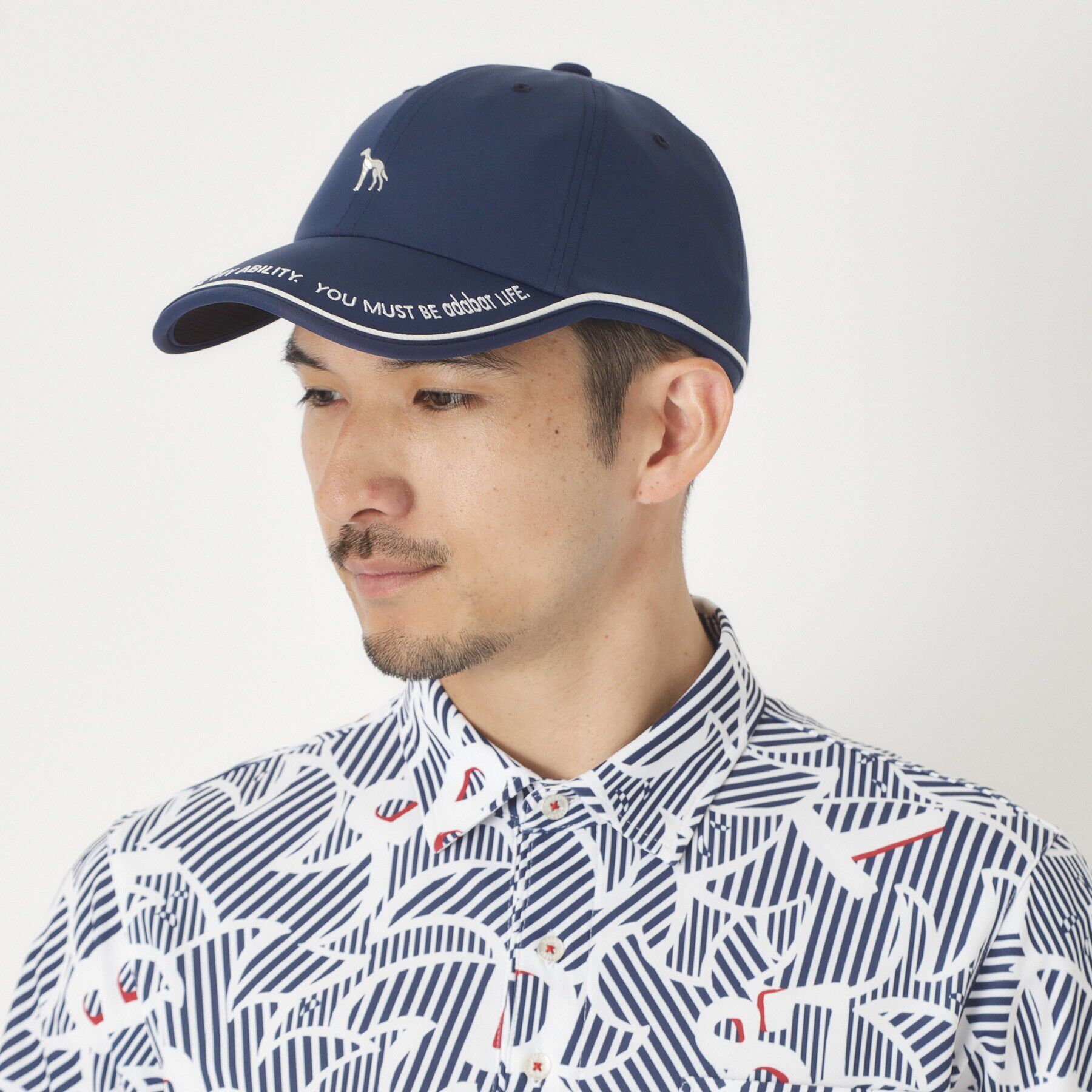 日本26年春夏款adabat男士高尔夫服装时尚修身刺绣精致轻量帽子