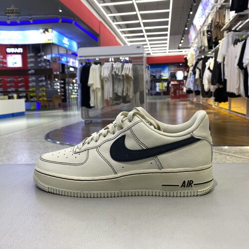 NIKE耐克男低帮百搭透气板鞋