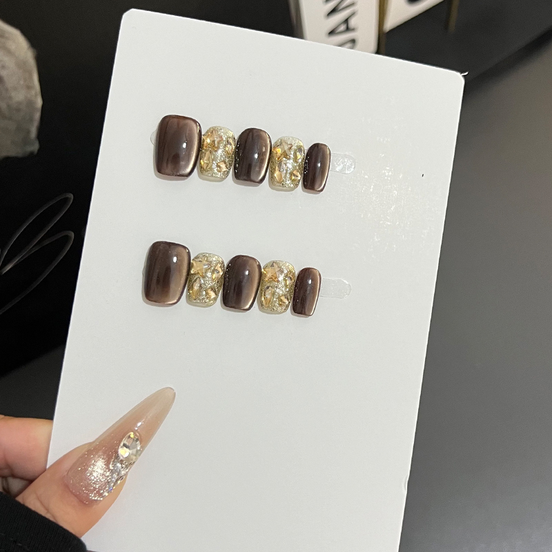 穿戴甲高级感美甲秋冬短款指甲贴