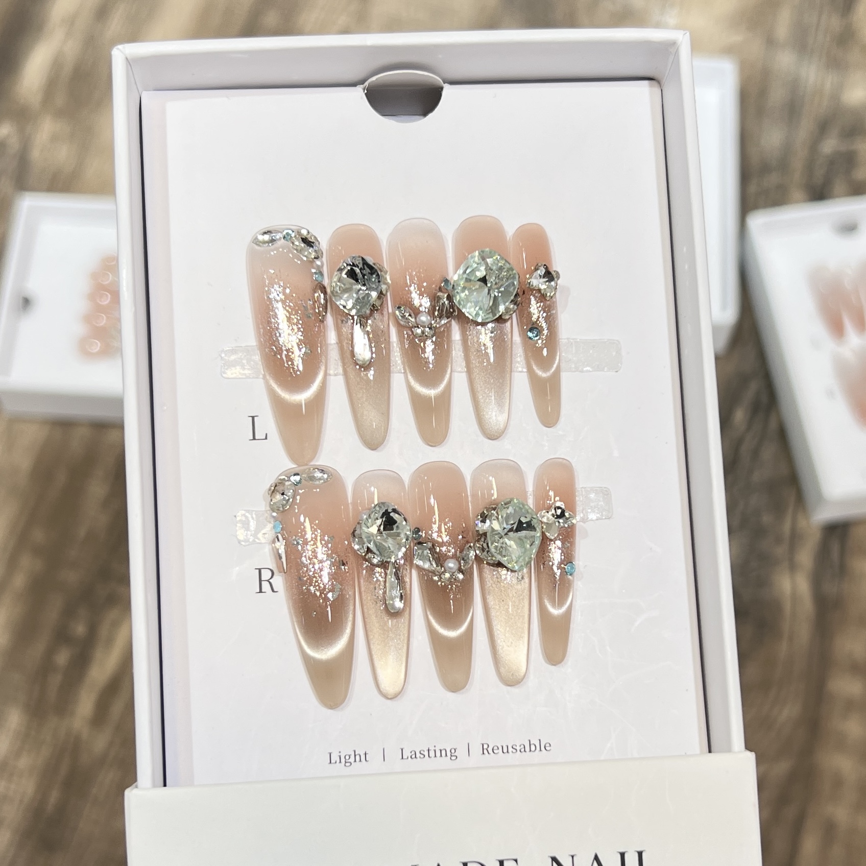 爆闪锆石钻法式穿戴甲少女心贴片