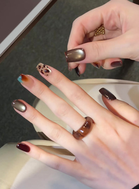 手工穿戴甲秋冬深色琥珀豹纹法式甜酷气质辣妹甲片高级感显白美甲