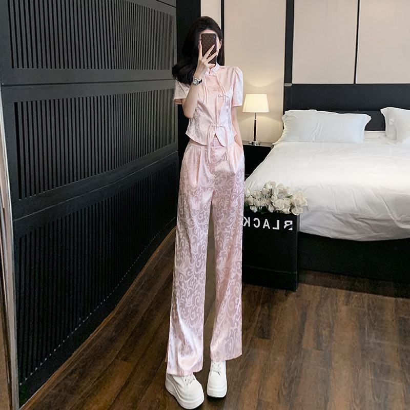 新中式轻国风时尚套装女夏季高级感休闲运动粉色短袖阔腿裤两件套