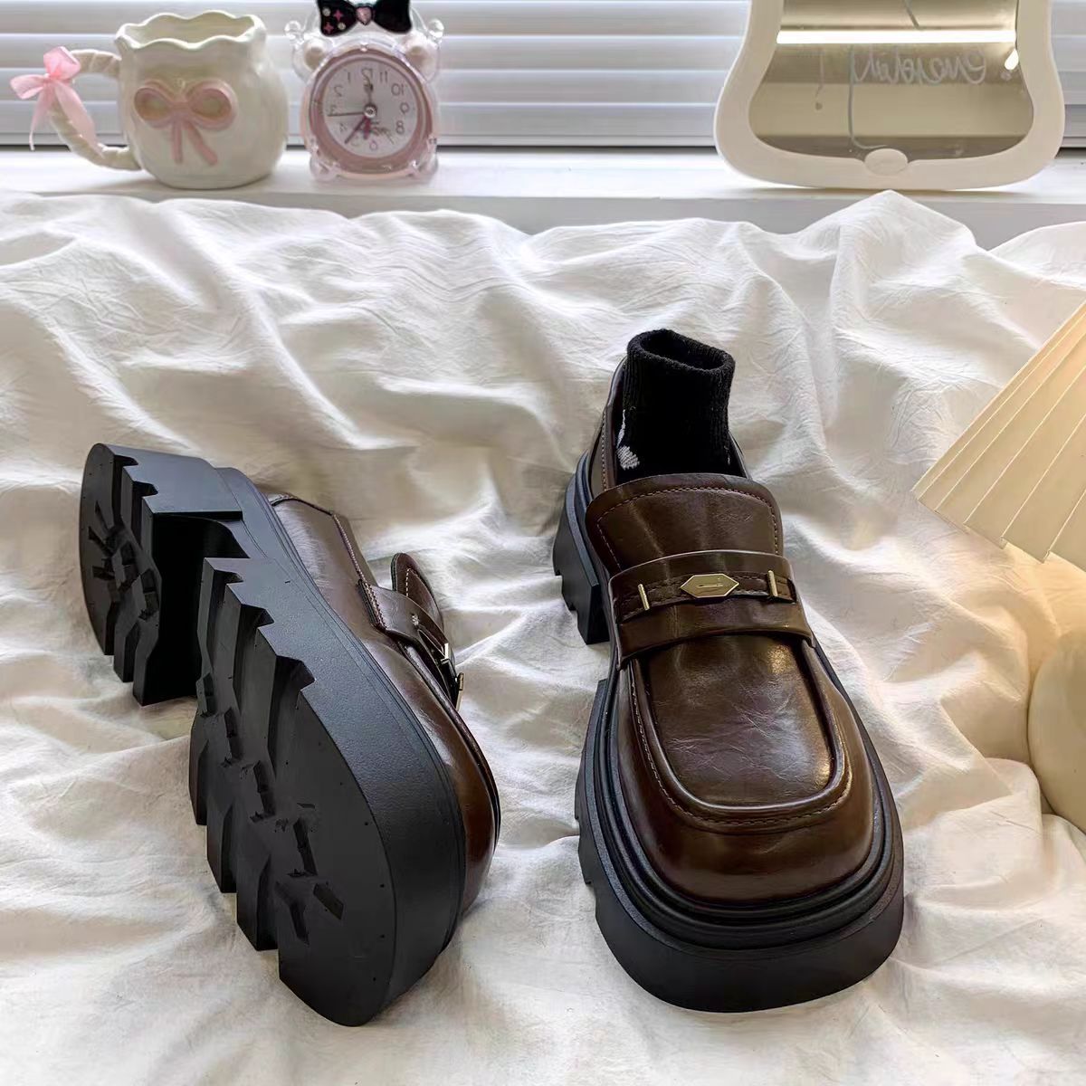 2025春季新款英伦风圆头小皮鞋女一脚蹬复古配裙JK乐福鞋粗跟单鞋