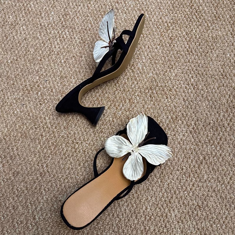 泰国小众蝴蝶结花朵半拖凉鞋2025新款仙女外穿防滑露趾细跟高跟鞋