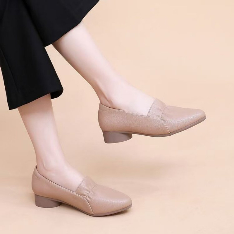 单鞋女2025春季新款平底浅口粗跟女鞋尖头松紧软皮软底皮鞋工作鞋