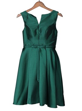 速发样板居衣服士衣帽间衣柜衣服连衣裙轻奢家间软装饰品摆件