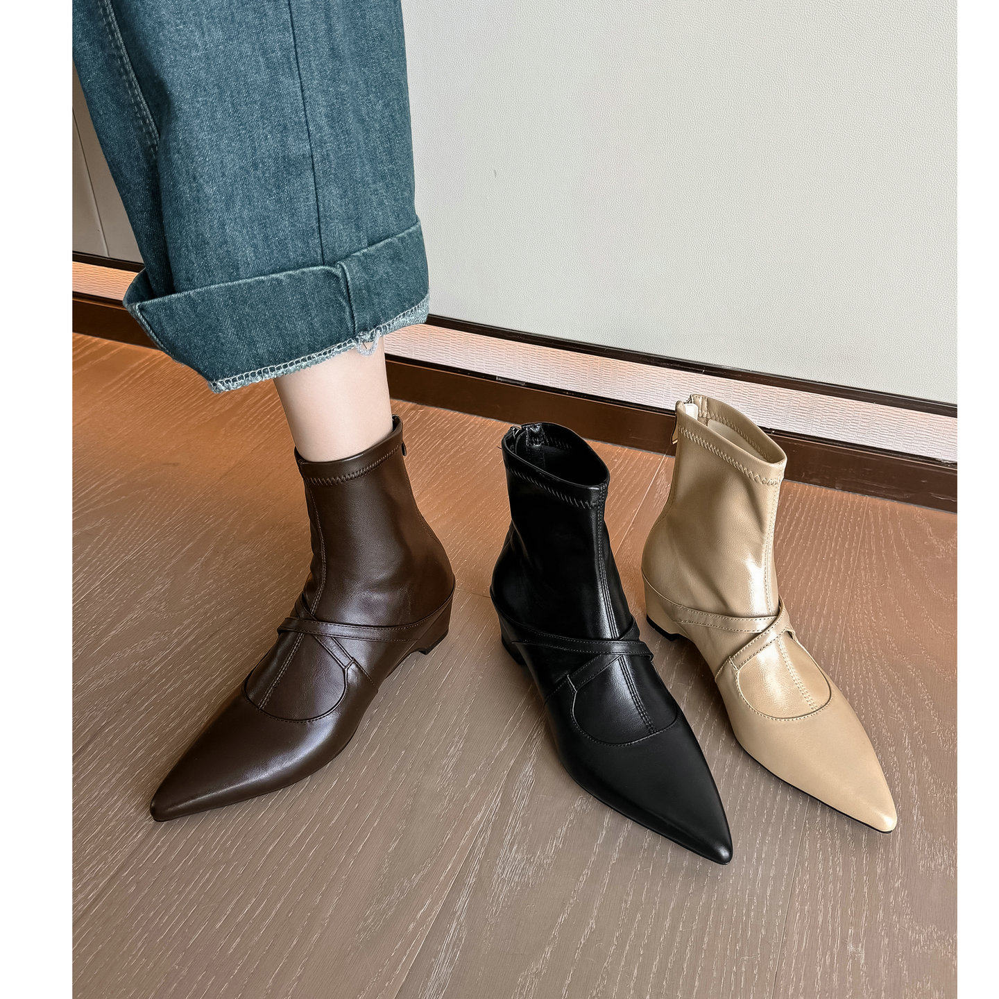 牛皮版~秋新款交叉带显瘦真皮弹力瘦瘦靴女坡跟显瘦尖头短靴黑色,女鞋,弹力靴/袜靴,淘宝优惠券,粉丝福利购,淘宝优惠卷
