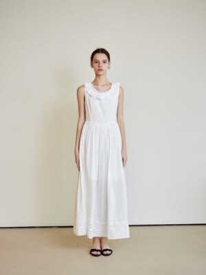 ZUKI日本布刺绣连衣裙